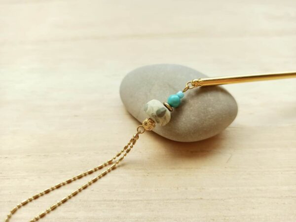 twisted colored body diffuser stone hairpin