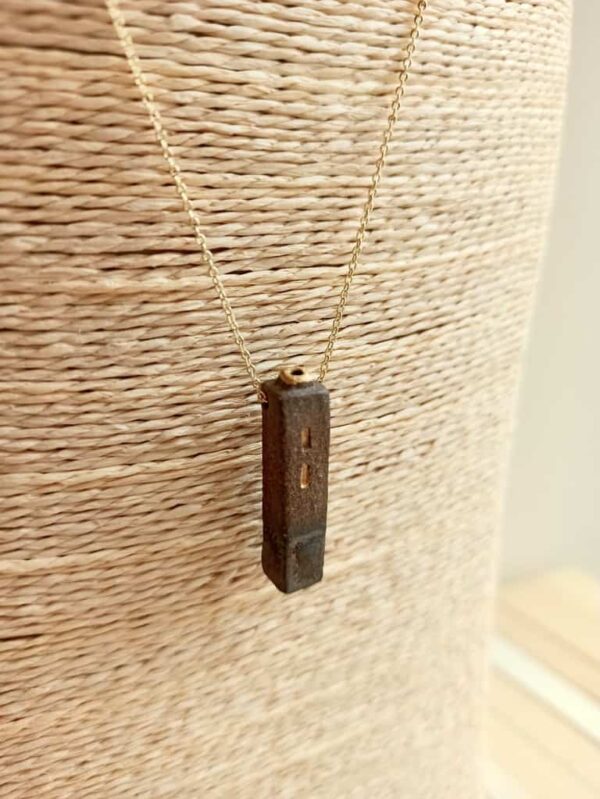 diffuser-bottle-necklace