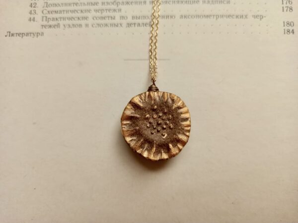 ceramic gold-brown flower diffuser necklace