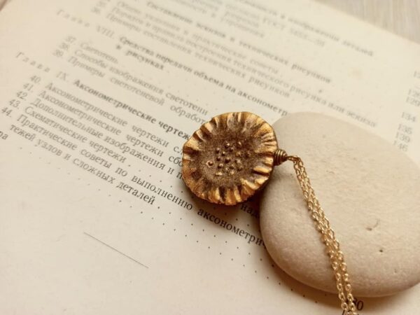 ceramic gold-brown flower diffuser necklace