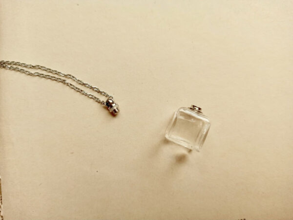 cube vial bottle Strong Miniature Glass Wishing Bottle