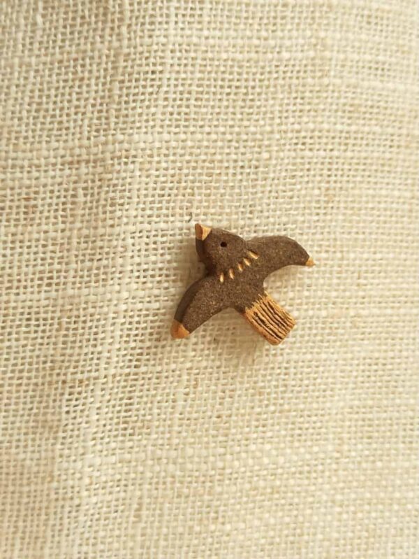 diffuser stone bird pin