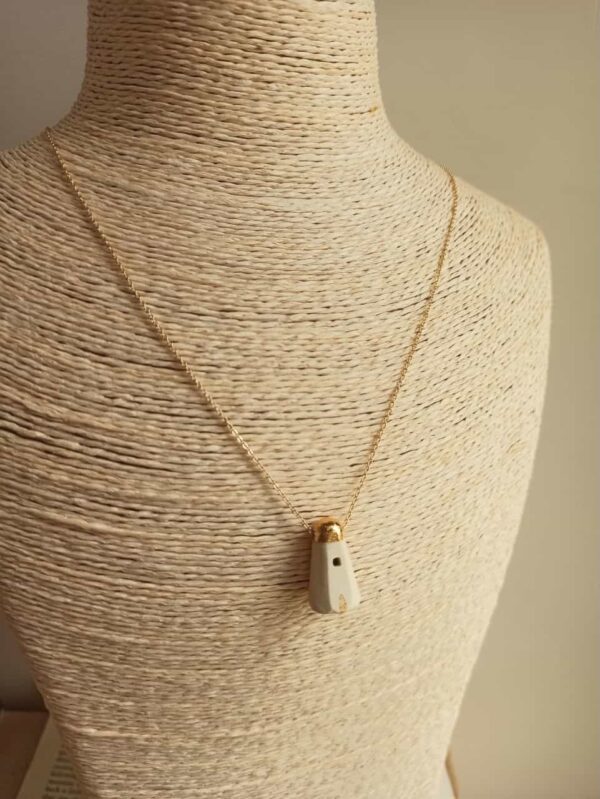 golden house diffuser necklace