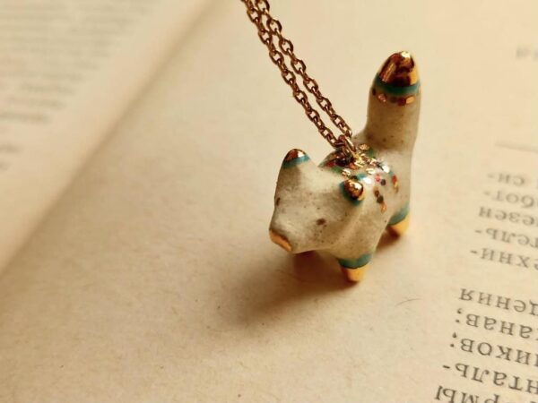 colour dotted fox ceramic diffuser necklace