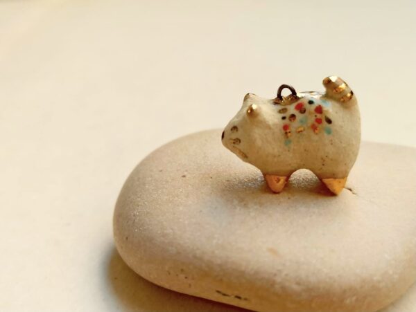 colour fatty cat ceramic diffuser necklace