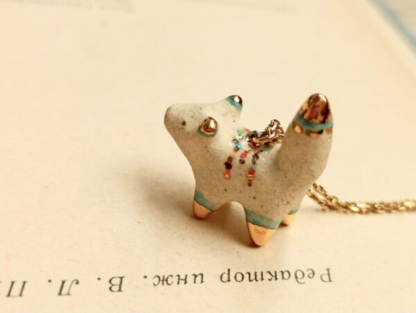 colour dotted fox ceramic diffuser necklace